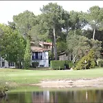 Maison Lilou , Avec Piscine, Sur Le Golf, A 10 Min A Pied